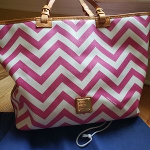 Dooney & Bourke New Condition pretty in Pink bag ,